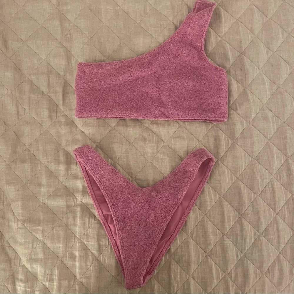 Frankie’s Bikinis Bikini - Picture 1 of 3